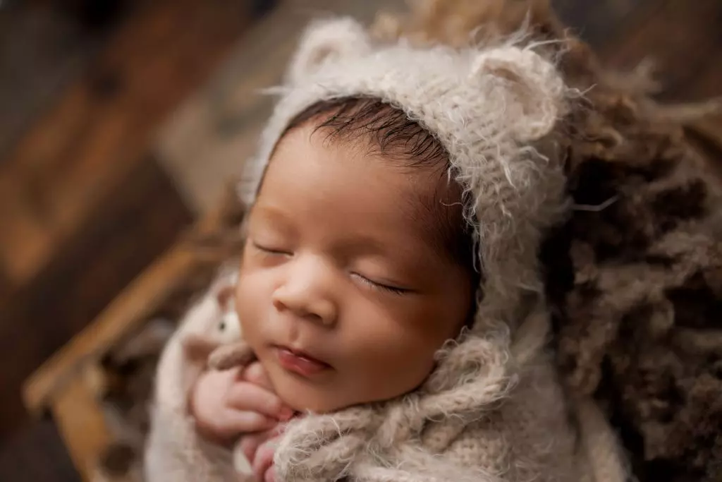 Ares | 13 days. Beautiful newborn photos of a sweet baby boy. 5 Ares newborn photography Camden 1500 4