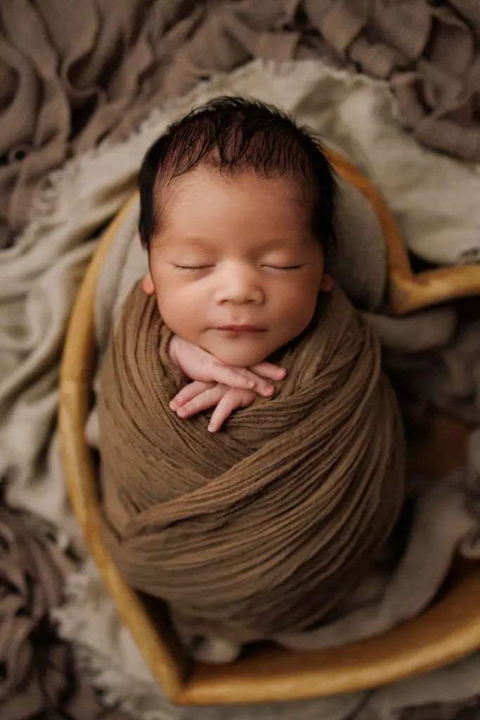 Ares | 13 days. Beautiful newborn photos of a sweet baby boy. 6 Ares newborn photography Camden 1500 5