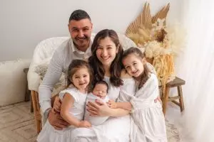 Newborn photography Sydney Indie100