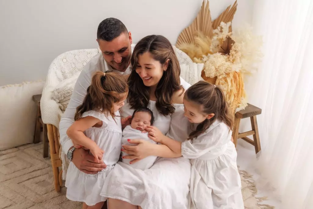 Newborn photography Sydney Indie101