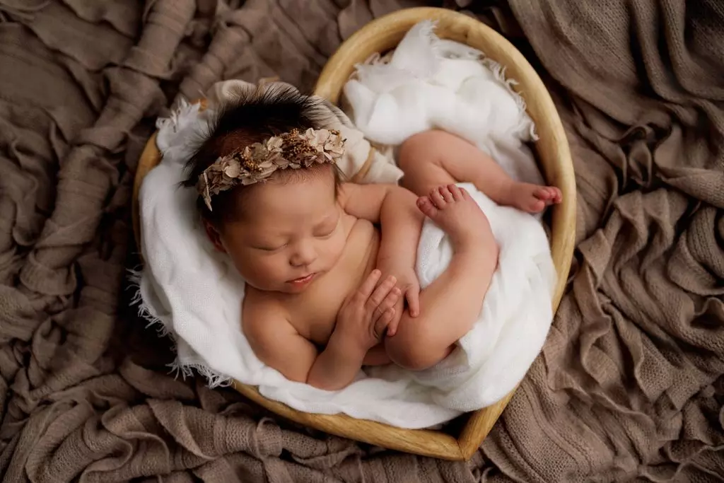 Matilda | 7 days old. A simple & stunning newborn portrait shoot. 11 newborn photography sydney baby portrait studio Matilda 085