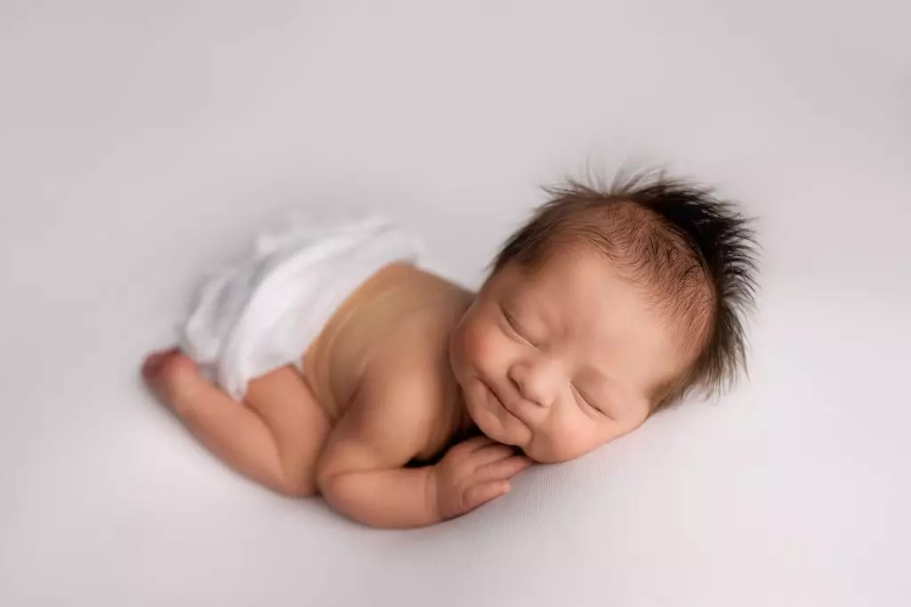 Matilda | 7 days old. A simple & stunning newborn portrait shoot. 6 newborn photography sydney baby portrait studio Matilda 090
