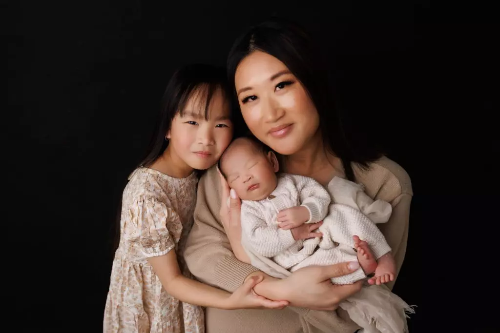 Newborn Photo Shoot | Cara 42 family photography sydneyportrait studio Sydney Cara128