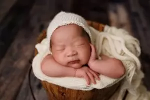 Newborn Photo Shoot | Cara 10 family photography sydneyportrait studio Sydney Cara152