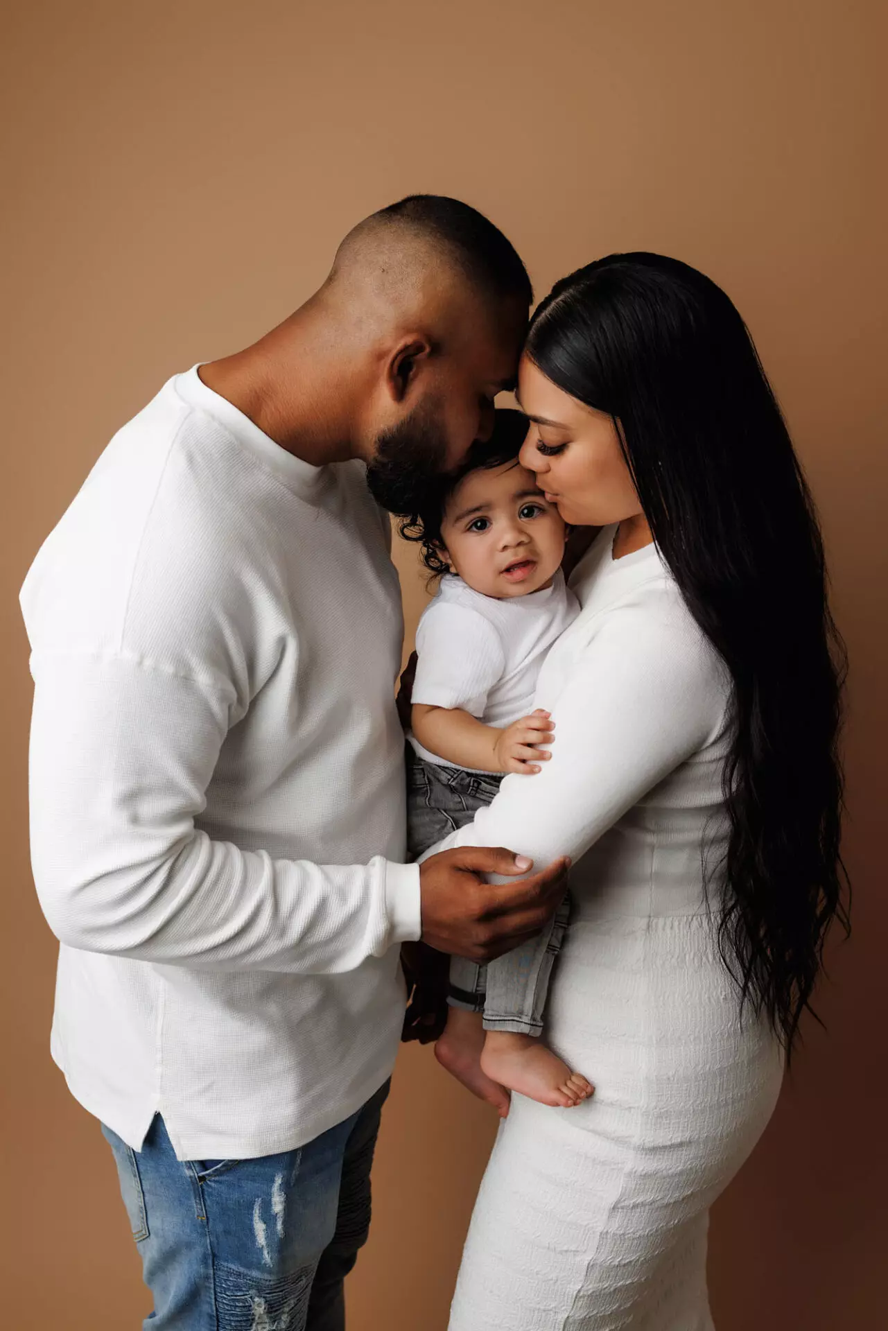 Beautiful family photos for this cute baby boy! Genesis | 5 months 11 family photography sydneyportrait studio Sydney Fosita 267